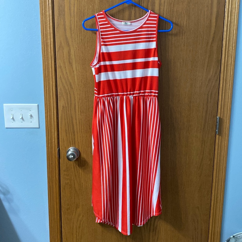 “5/$20” Egy striped red and shite sleeveless dress size unknown fits like large